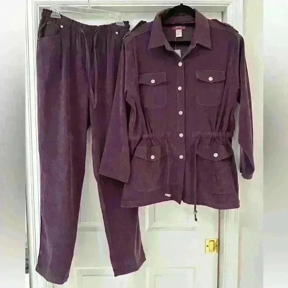 Denim & Co RARE NWT‎ Vintage Purple 2 Piece Set Microfiber / Velvet Leisure Sz L - Picture 2 of 5